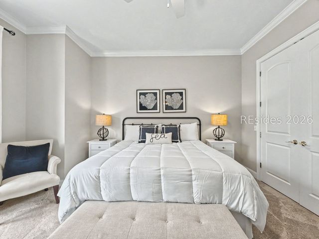 7 Abalone Ln, Hilton Head Island, SC 29928
