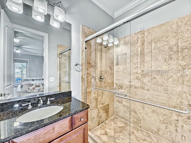 7 Abalone Ln, Hilton Head Island, SC 29928