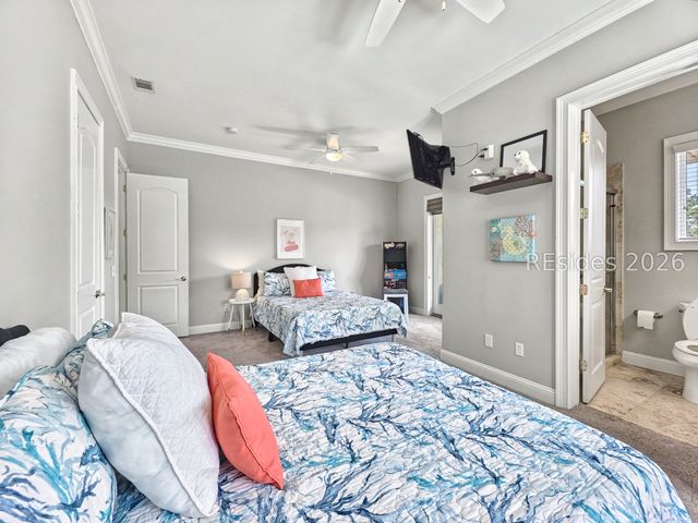 7 Abalone Ln, Hilton Head Island, SC 29928