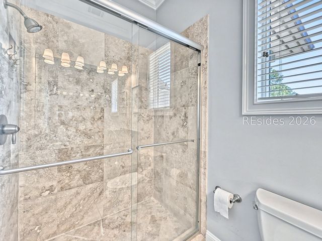 7 Abalone Ln, Hilton Head Island, SC 29928