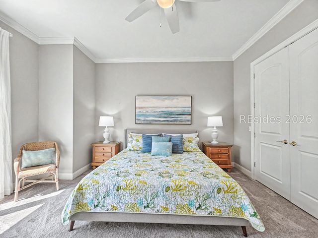 7 Abalone Ln, Hilton Head Island, SC 29928