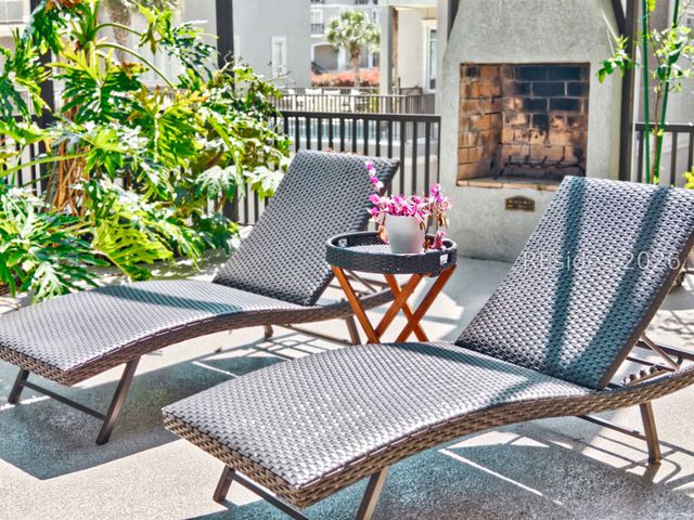 7 Abalone Ln, Hilton Head Island, SC 29928