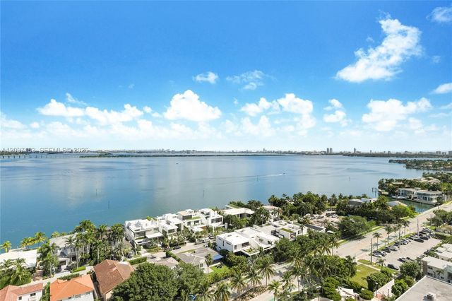 1000 Venetian Way 1902, Miami, FL 33139