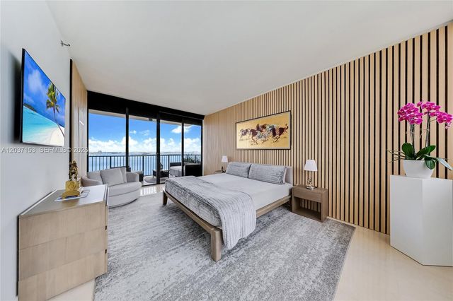 1000 Venetian Way 1902, Miami, FL 33139