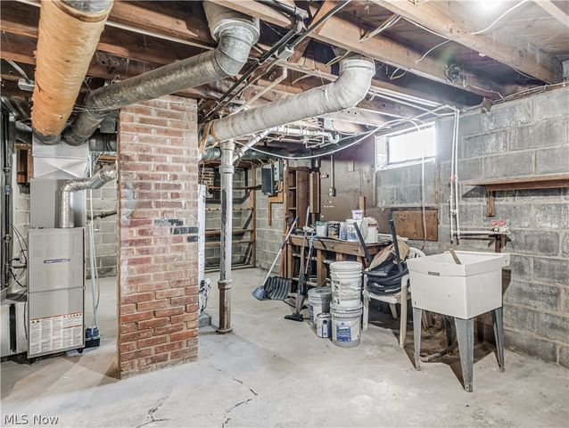 5728 South Boulevard, Maple Heights, OH 44137