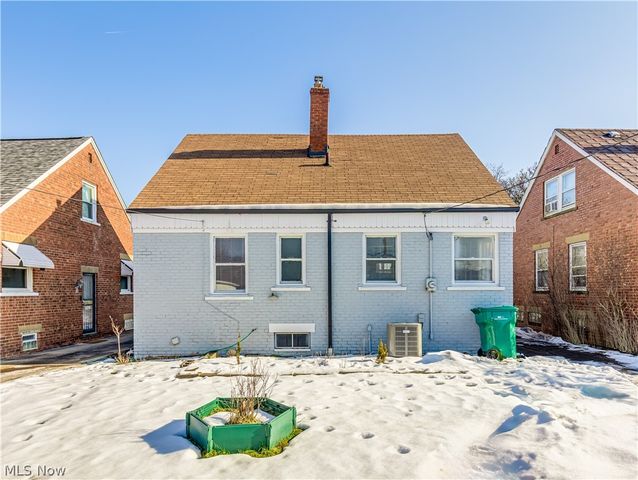 5728 South Boulevard, Maple Heights, OH 44137