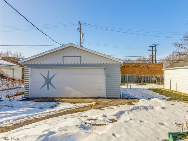 5728 South Boulevard, Maple Heights, OH 44137