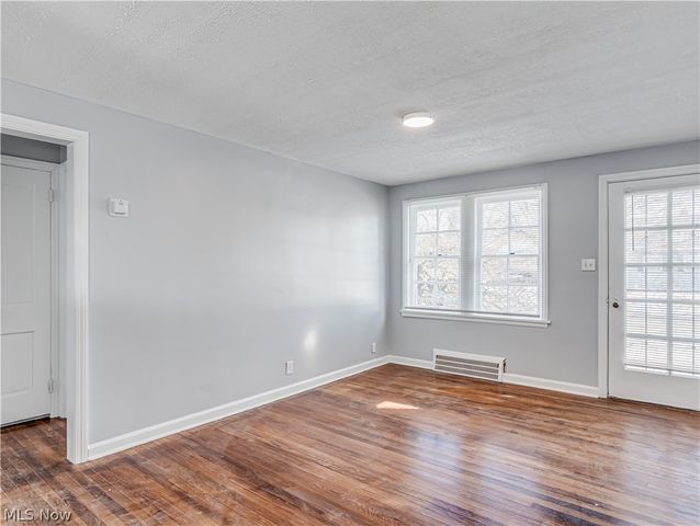 5728 South Boulevard, Maple Heights, OH 44137