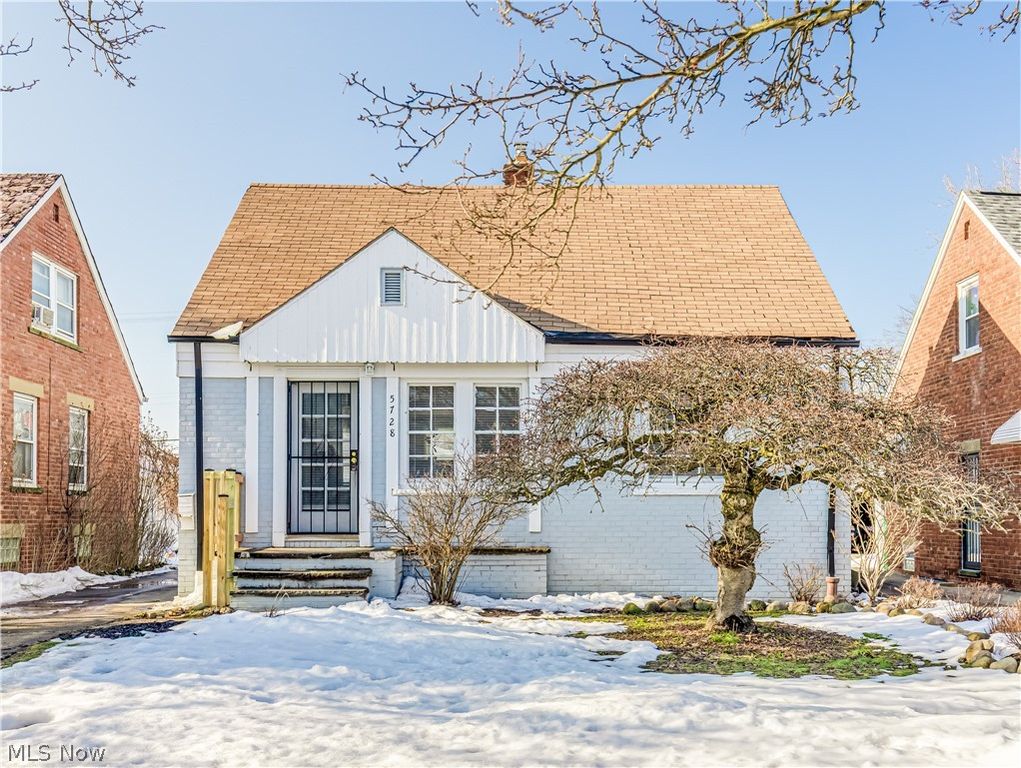 5728 South Boulevard, Maple Heights, OH 44137