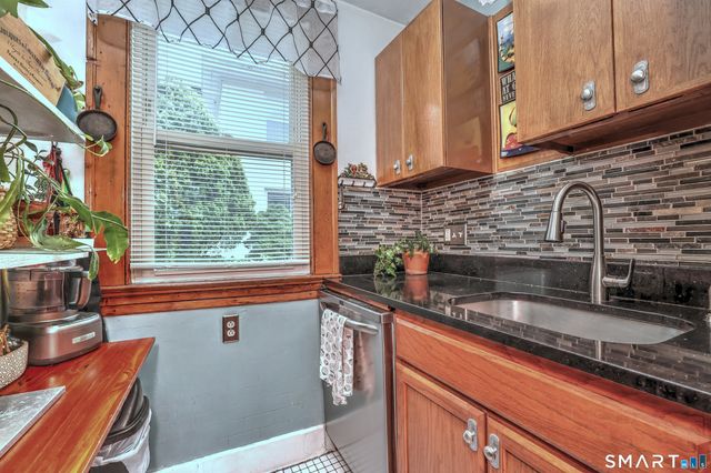 4 Jefferson Street, New Haven, CT 06511