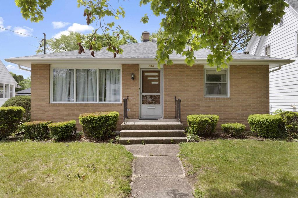 634 Central Avenue, Beloit, WI 53511