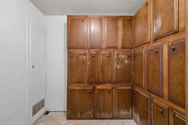 510 Leaning Elm Drive, Norman, OK 73071