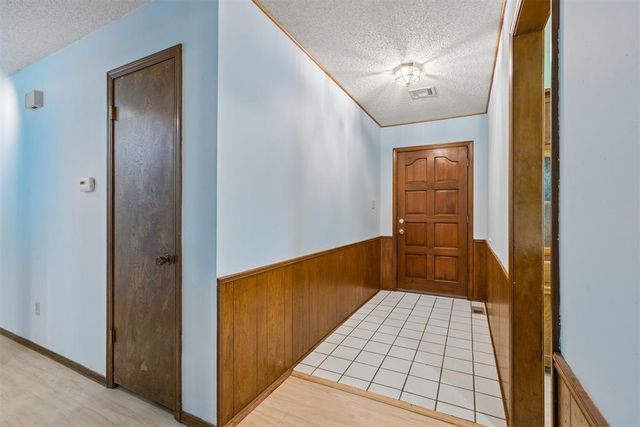 510 Leaning Elm Drive, Norman, OK 73071