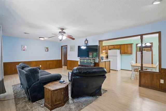 510 Leaning Elm Drive, Norman, OK 73071