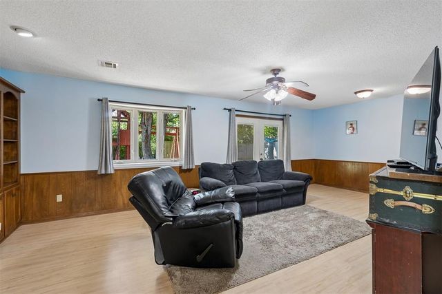 510 Leaning Elm Drive, Norman, OK 73071