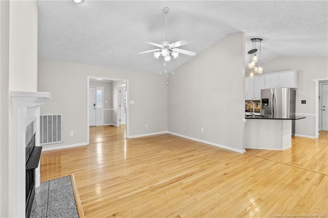 108 Breckenridge Drive, Raeford, NC 28376