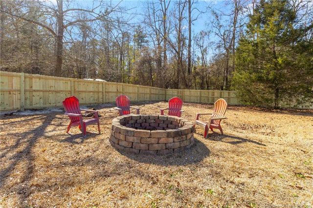 108 Breckenridge Drive, Raeford, NC 28376