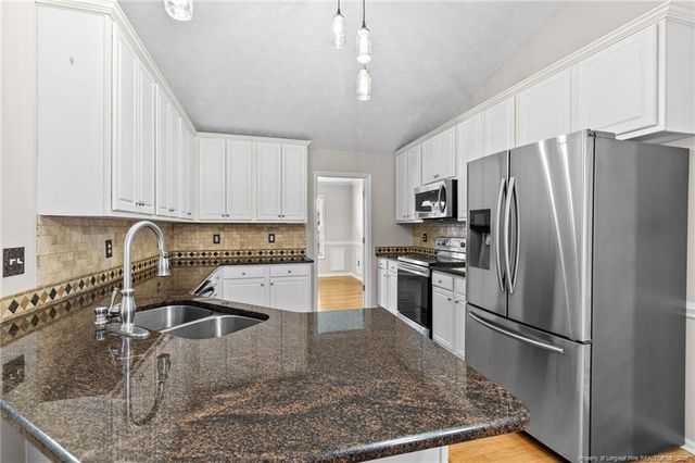 108 Breckenridge Drive, Raeford, NC 28376