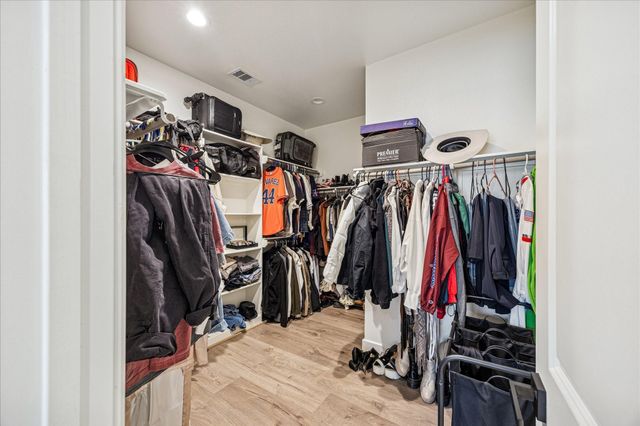 4919 Avenue J, Houston, TX 77011