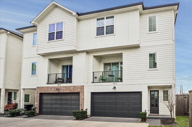 4919 Avenue J, Houston, TX 77011