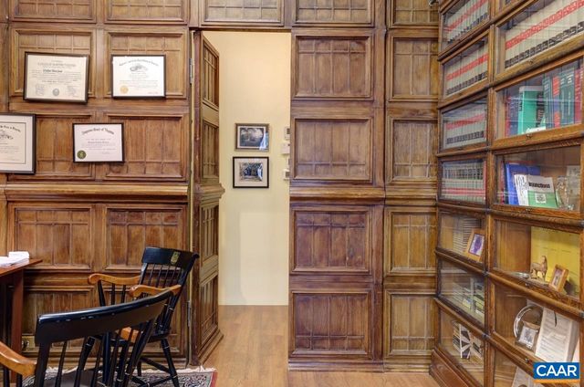 507 E WATER ST, Charlottesville, VA 22902