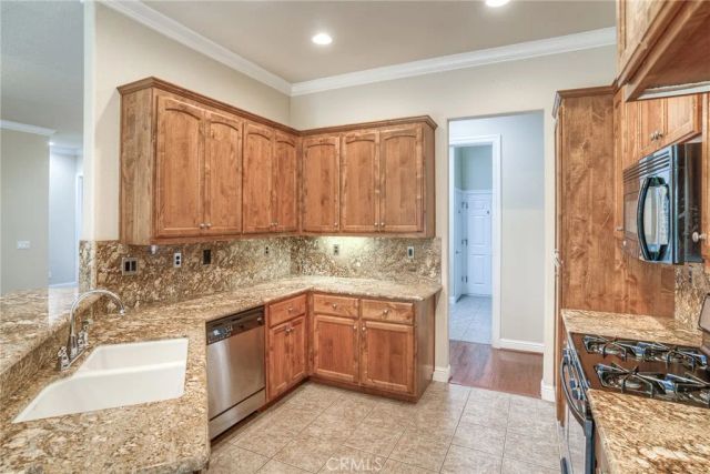 5244 Gold Spring Court, Oroville, CA 95966