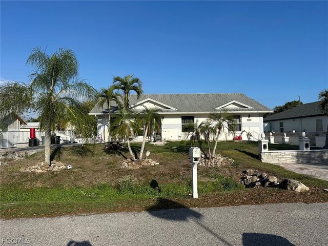 19751 Adams RD, Fort Myers, FL 33908