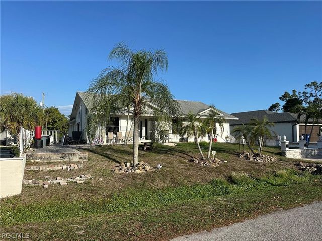 19751 Adams RD, Fort Myers, FL 33908