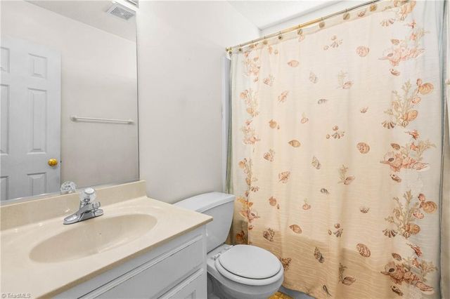 210 Silver Creek Trail, Kernersville, NC 27284
