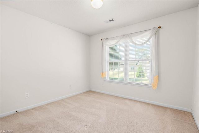 210 Silver Creek Trail, Kernersville, NC 27284
