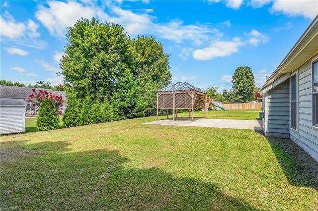 210 Silver Creek Trail, Kernersville, NC 27284