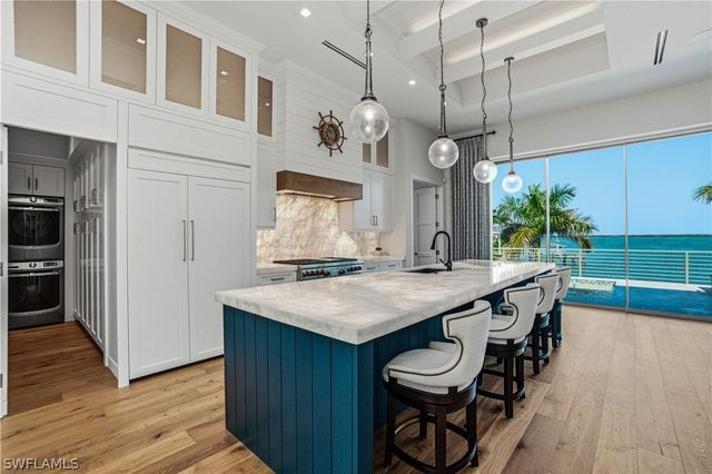 55 Fairview BLVD, Fort Myers Beach, FL 33931