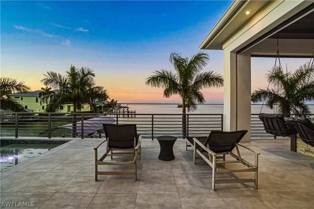 55 Fairview BLVD, Fort Myers Beach, FL 33931