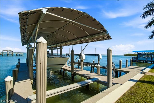 55 Fairview BLVD, Fort Myers Beach, FL 33931