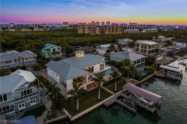 55 Fairview BLVD, Fort Myers Beach, FL 33931