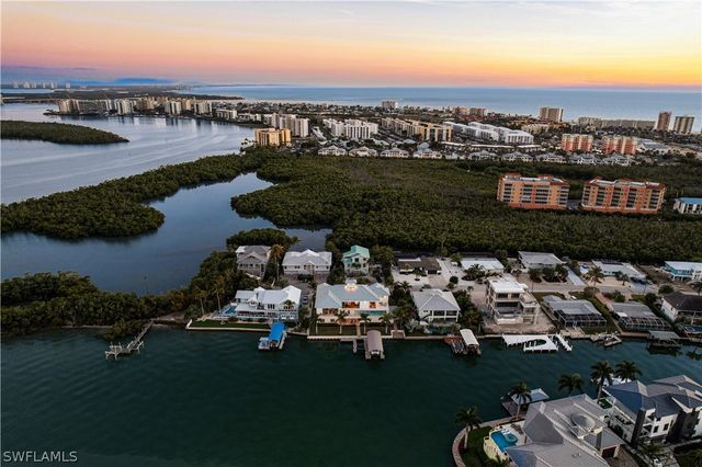 55 Fairview BLVD, Fort Myers Beach, FL 33931