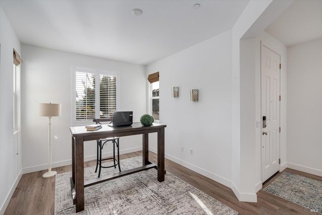 1601 Rose Clover St, Santa Rosa, CA 95403