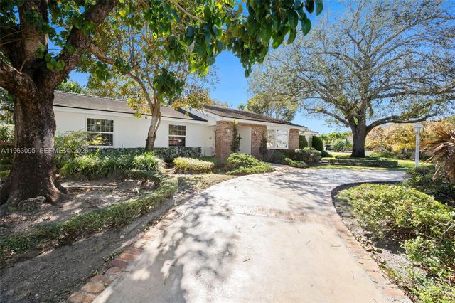 9980 SW 128th St 9980, Miami, FL 33176