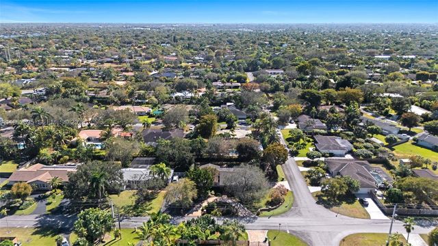 9980 SW 128th St 9980, Miami, FL 33176