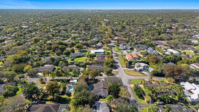 9980 SW 128th St 9980, Miami, FL 33176