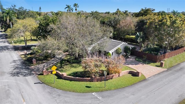 9980 SW 128th St 9980, Miami, FL 33176