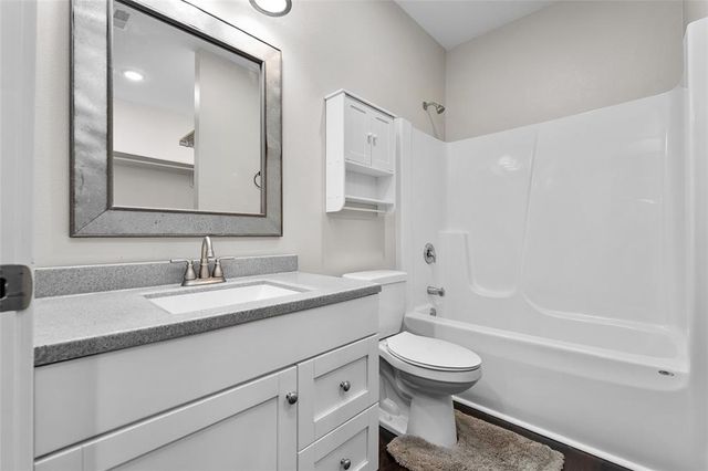 710 Mt Nemo Avenue, Eau Claire, WI 54703