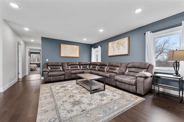 710 Mt Nemo Avenue, Eau Claire, WI 54703