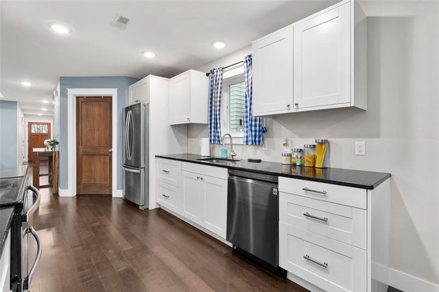 710 Mt Nemo Avenue, Eau Claire, WI 54703