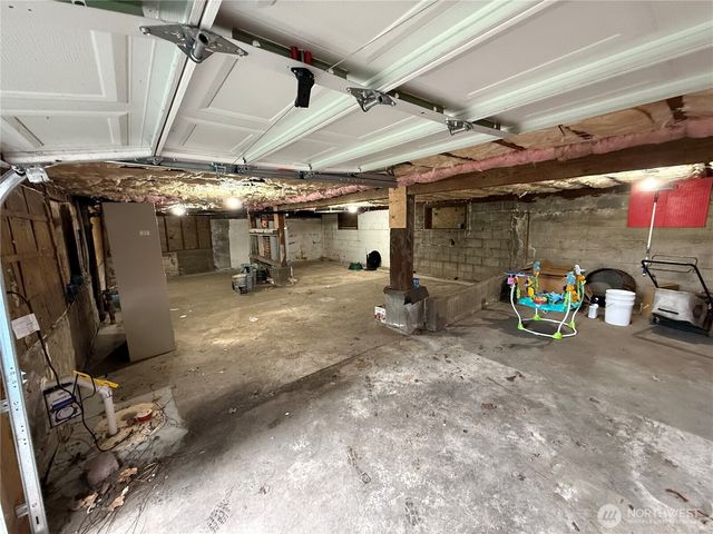 2815 S D Street, Tacoma, WA 98402