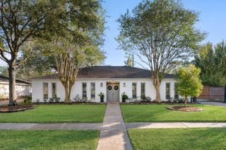 10703 Deerwood Road, Houston, TX 77042
