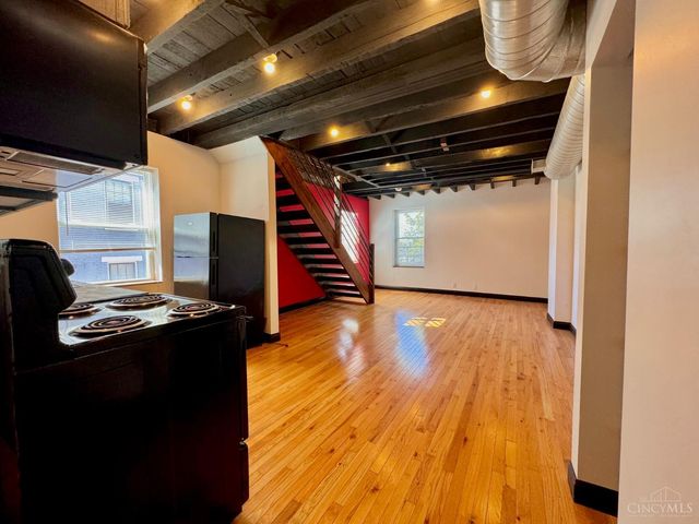 226 Clifton, Cincinnati, OH 45202