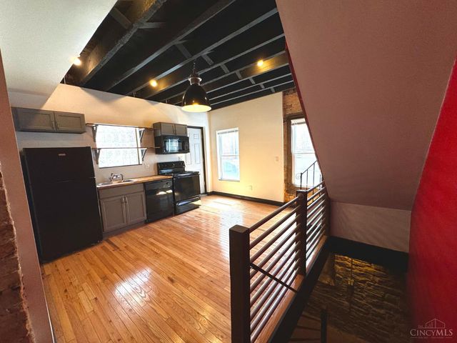 226 Clifton, Cincinnati, OH 45202