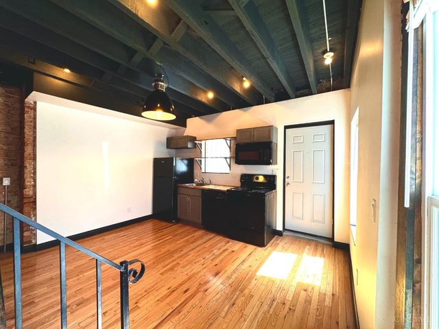 226 Clifton, Cincinnati, OH 45202