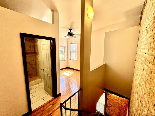 226 Clifton, Cincinnati, OH 45202